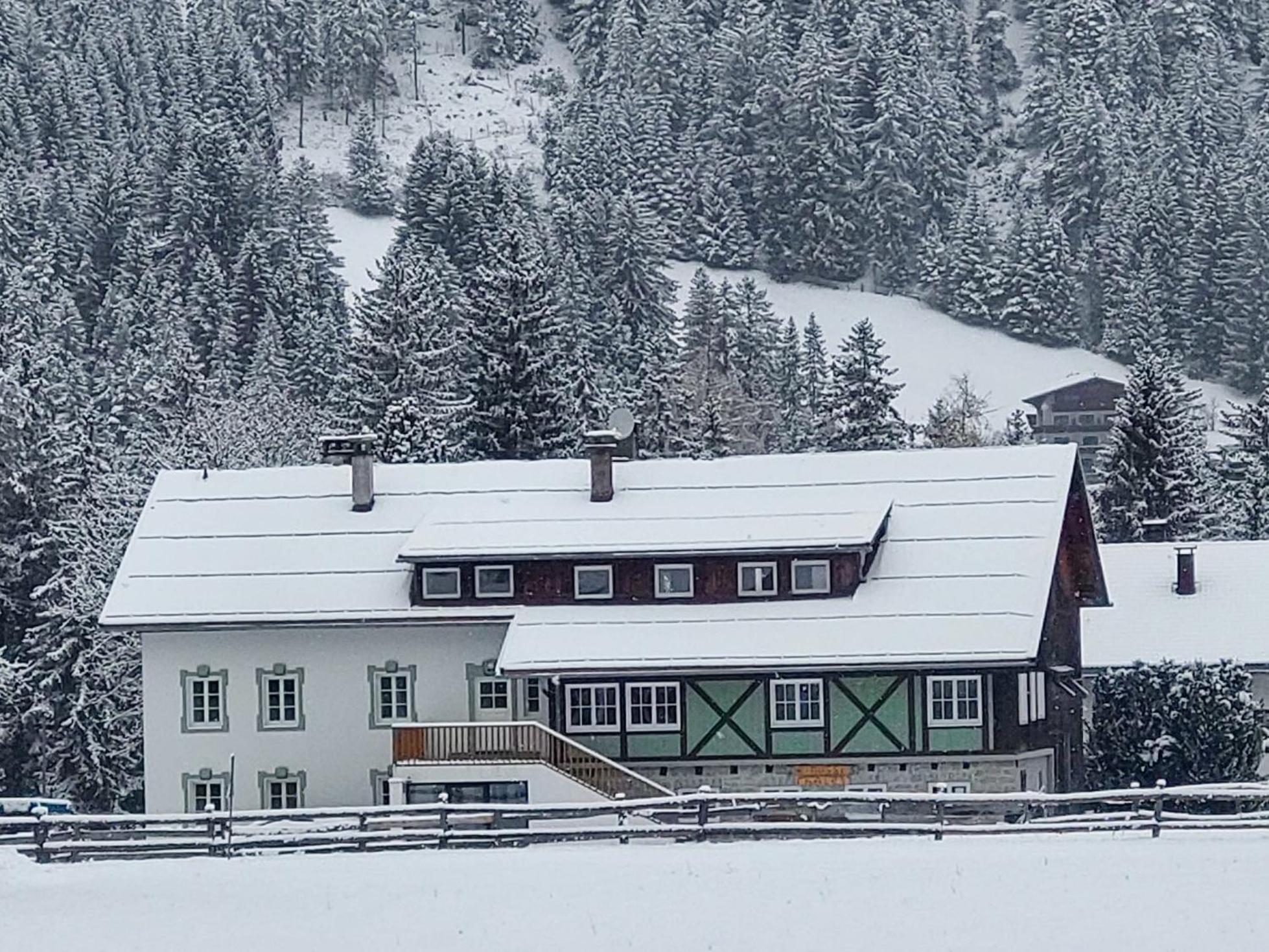De Nussi'S Chalet 1 Bach  Rom bilde